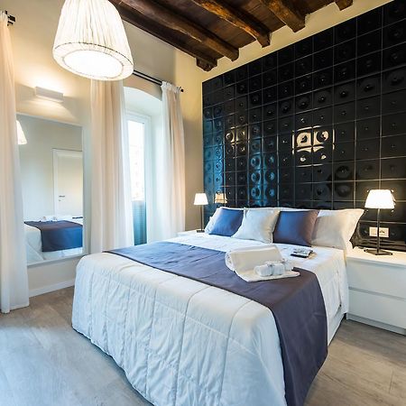 Hotel Luxuryenne Cagliari Exterior foto