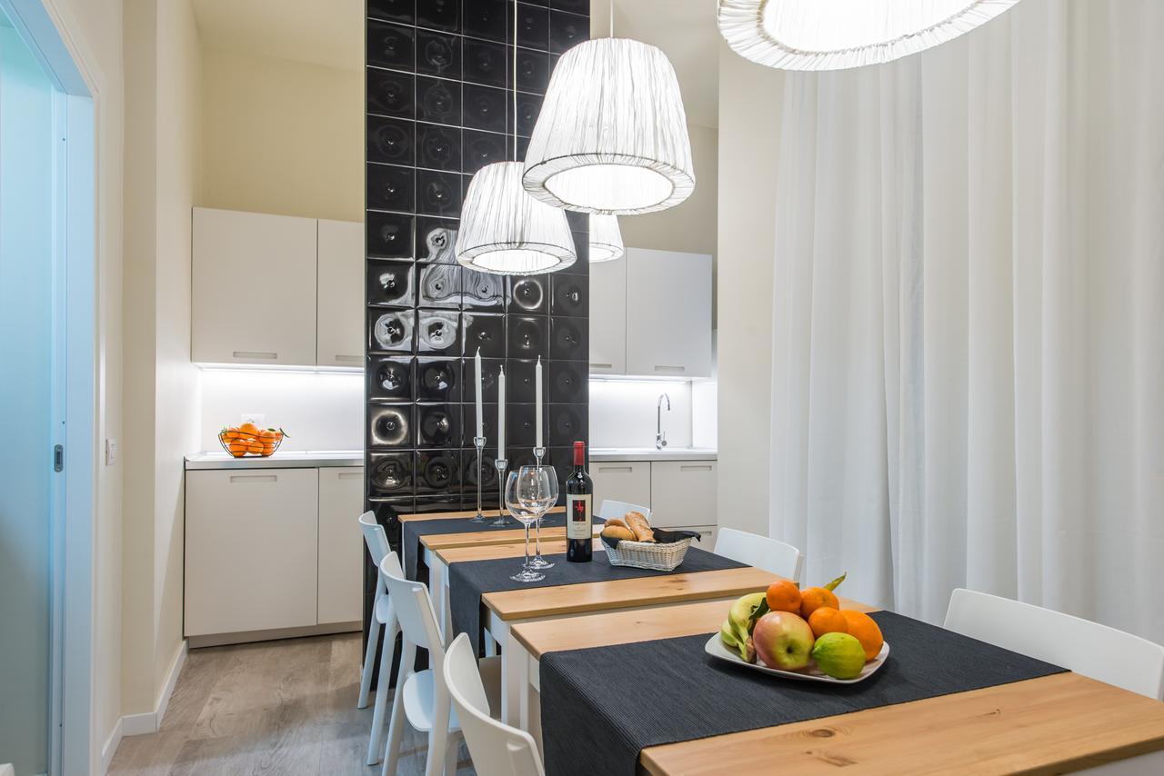 Hotel Luxuryenne Cagliari Exterior foto